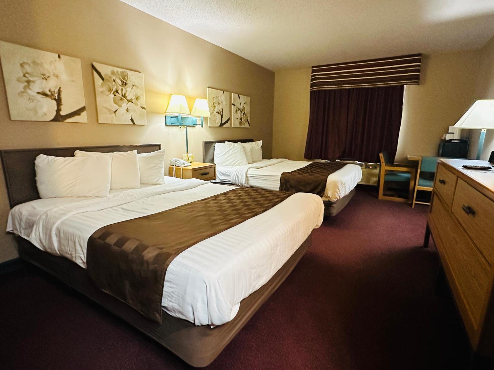 De Smet Super Deluxe Inn & Suites Экстерьер фото