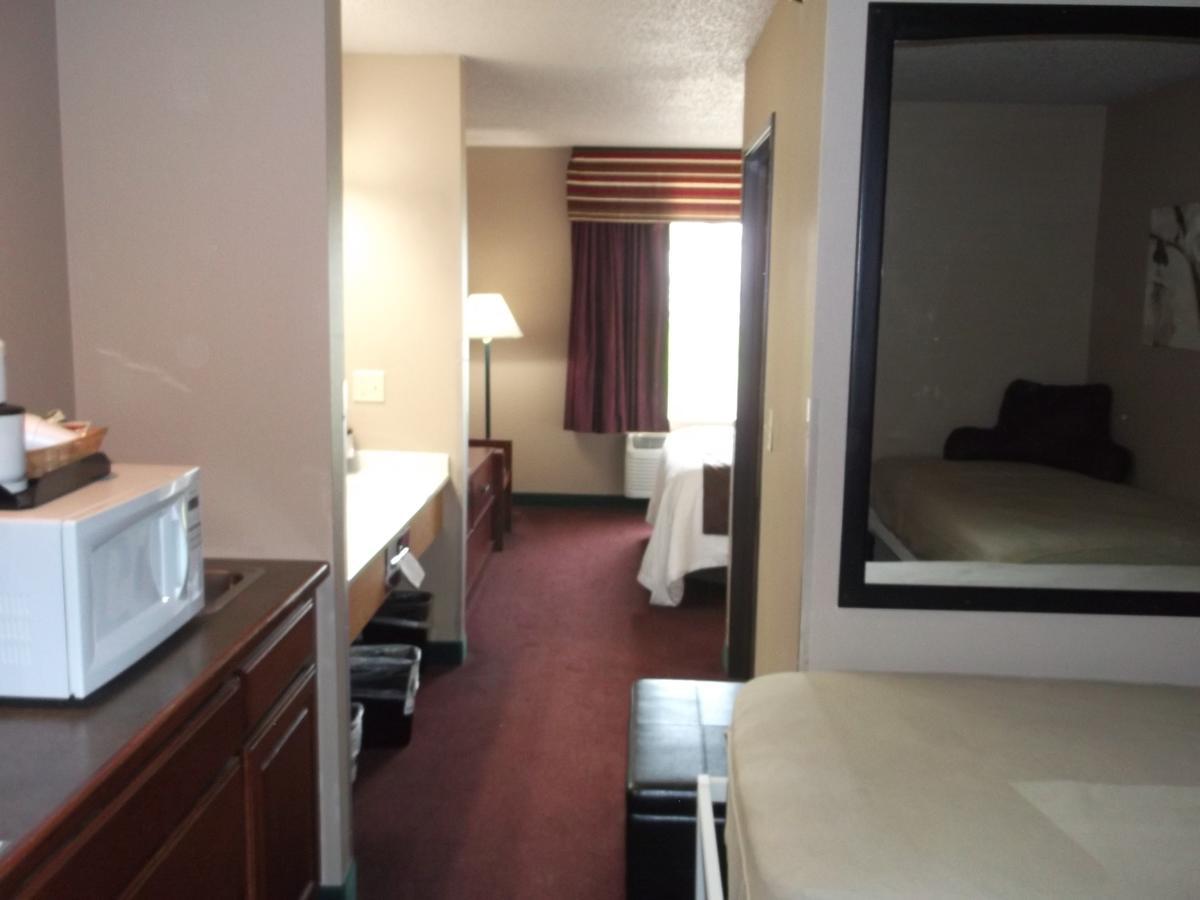 De Smet Super Deluxe Inn & Suites Экстерьер фото