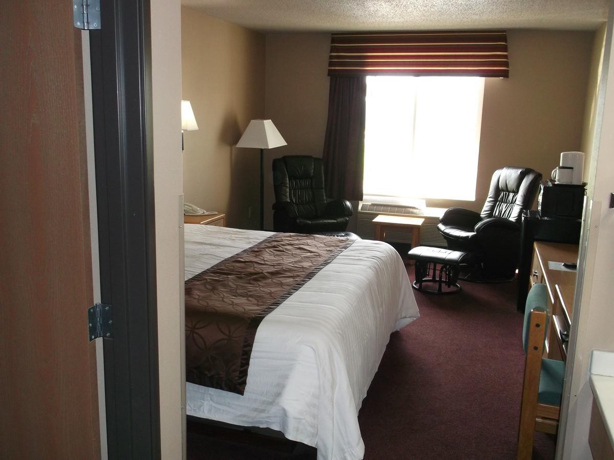 De Smet Super Deluxe Inn & Suites Экстерьер фото